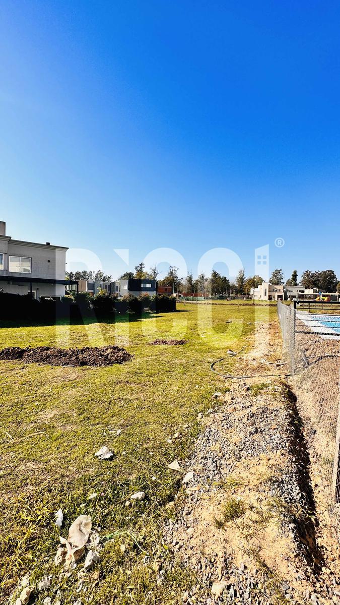 Foto Terreno en Venta en Guillermo E Hudson, Berazategui Lote 204 en venta | Barrio Cerrado Hudson Park