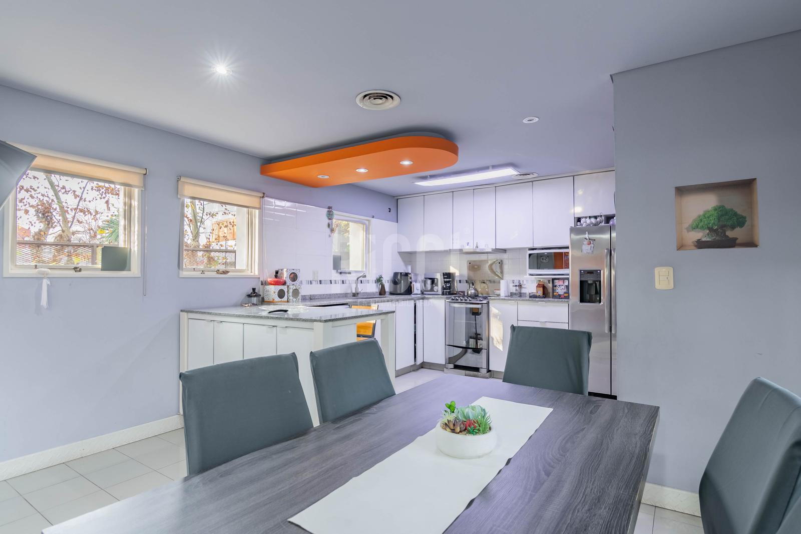 Foto Casa en Venta en Ranelagh, Berazategui Casa de 5 ambientes en Venta I Ranelagh