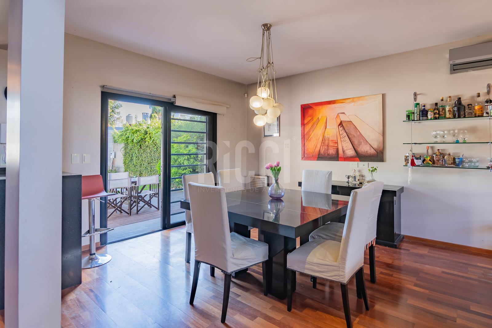 Foto Casa en Venta en Ranelagh, Berazategui Casa de 4 ambientes en Venta I Ranelagh