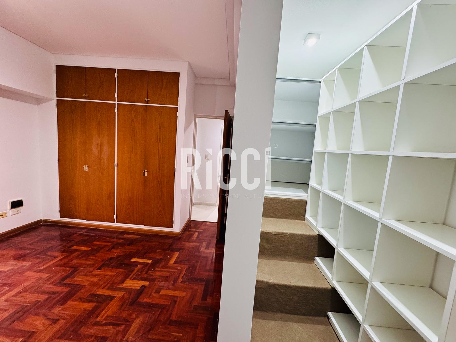 Foto Departamento en Venta en Quilmes, Quilmes Brown y Conesa , 3 ambientes con dos Cocheras. Apto credito.