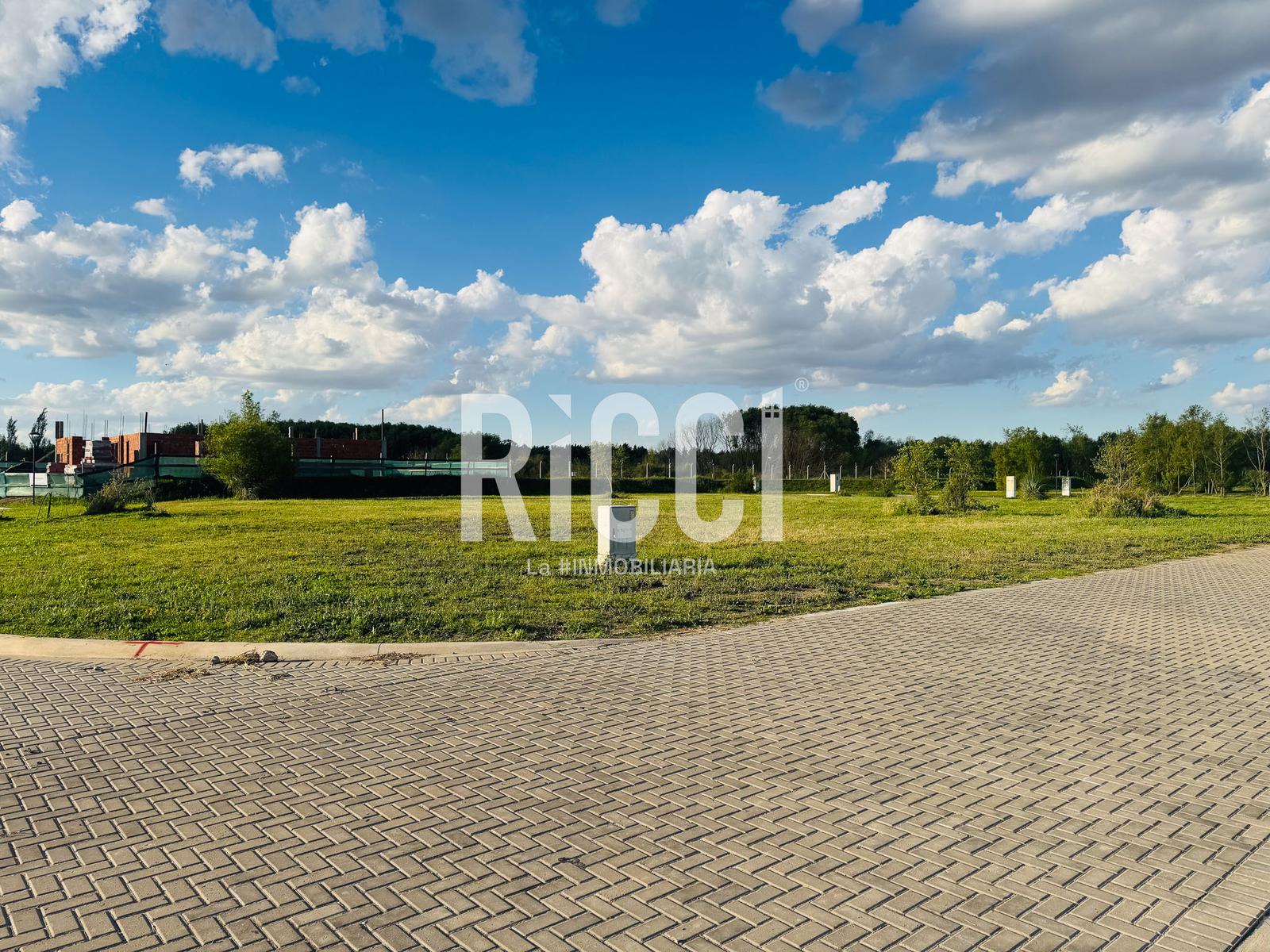 Foto Terreno en Venta en Pueblos del Plata Country Club, Guillermo E Hudson Lote en El Cano, Pueblos del plata, Hudson