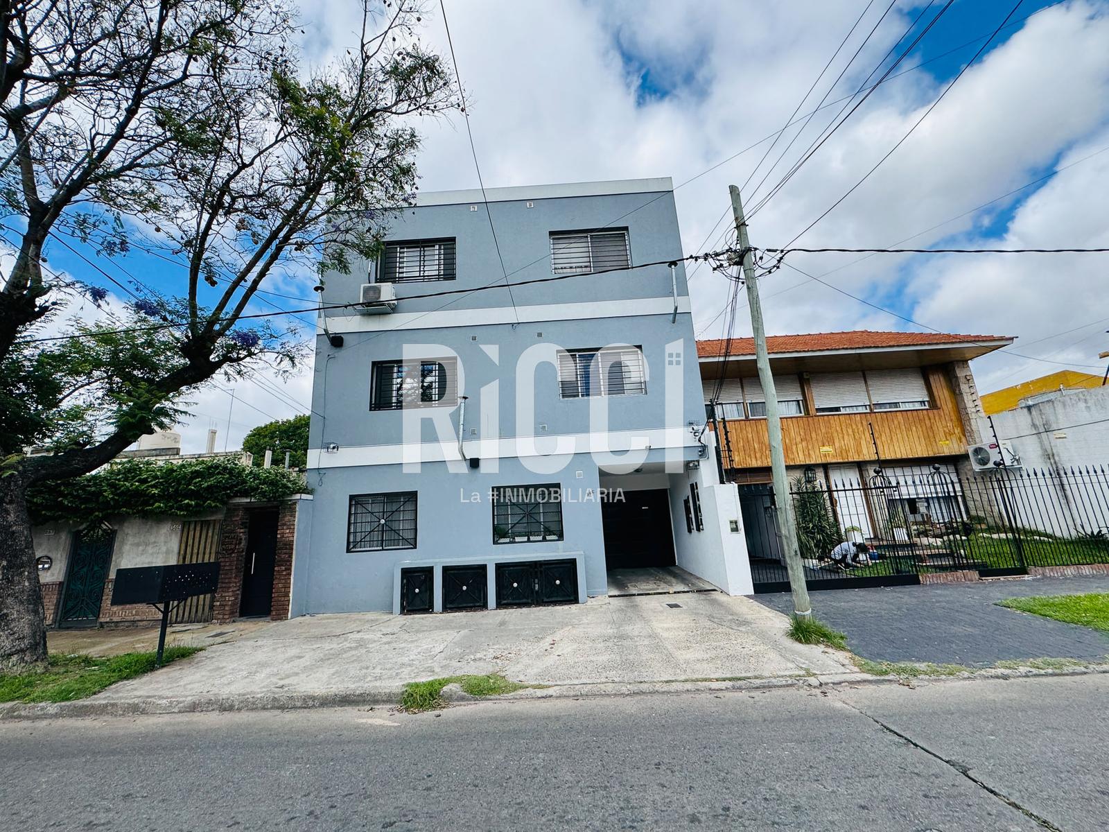 Foto Departamento en Venta en Bernal Oeste, Quilmes Viejo Bueno  al 300