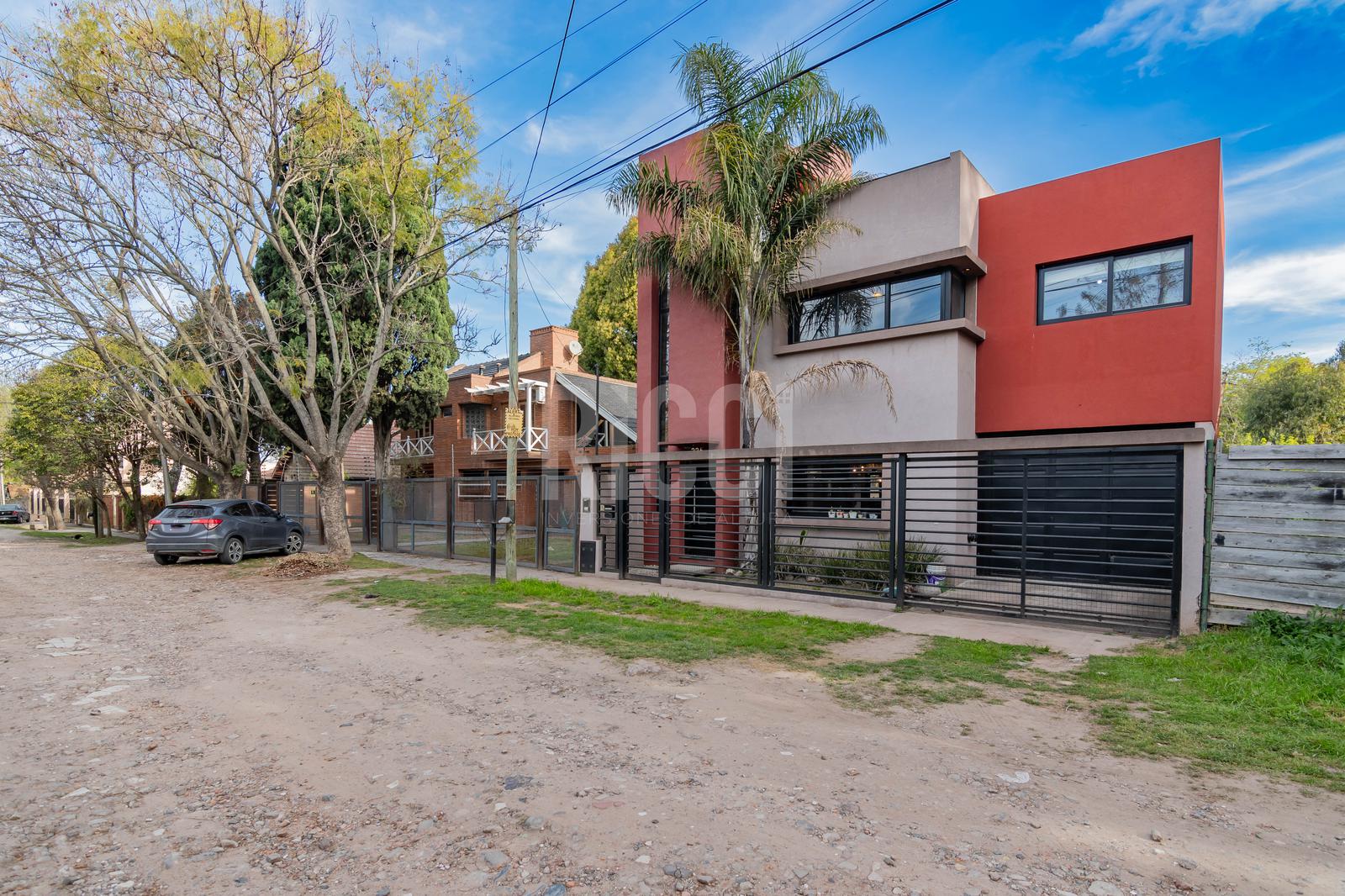 Foto Casa en Venta en Ranelagh, Berazategui Casa de 4 ambientes en Venta I Ranelagh