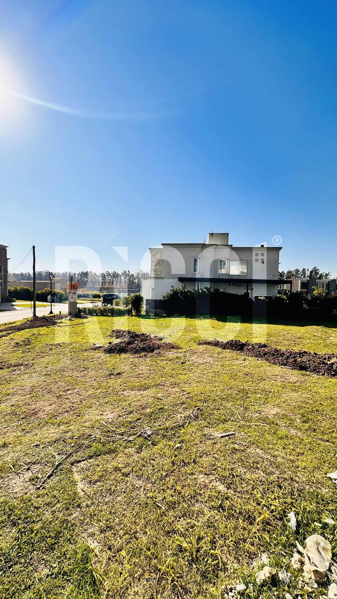 Foto Terreno en Venta en Guillermo E Hudson, Berazategui Lote 204 en venta | Barrio Cerrado Hudson Park